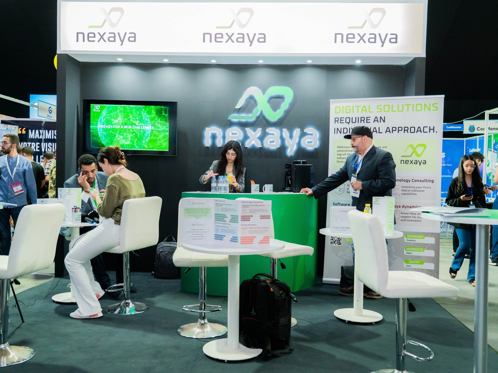 L'équipe nexaya sur un stand consacré à la transformation digitale